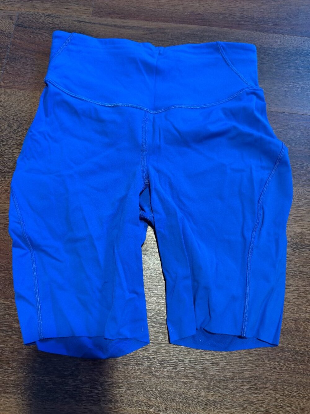 Lululemon Base Pace High-Rise Shorts 6" sz 6